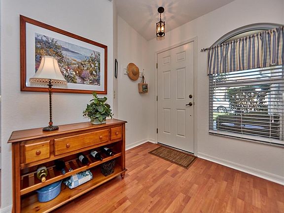 3rd image of 4201 Cannes Ave