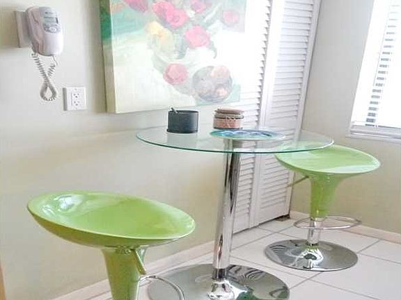 5th image of 2550 Presidential Way APT 101