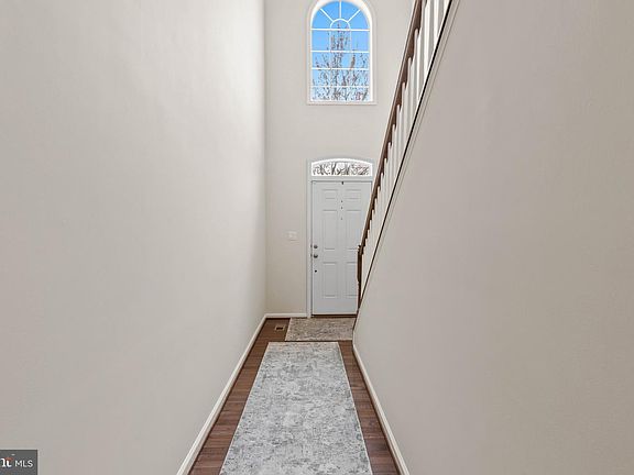 4th image of 4179 Lotus Cir #57