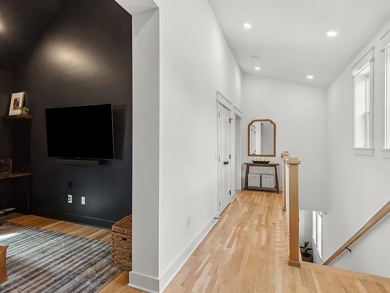 423A American Rd — Photo 22