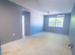 2000 NW 29th St #6, Miami, FL 33142