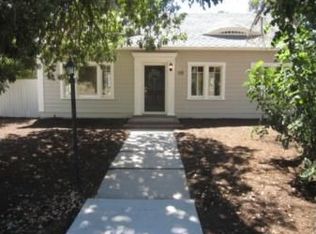 110 Lombardy Ln, Banning, CA 92220