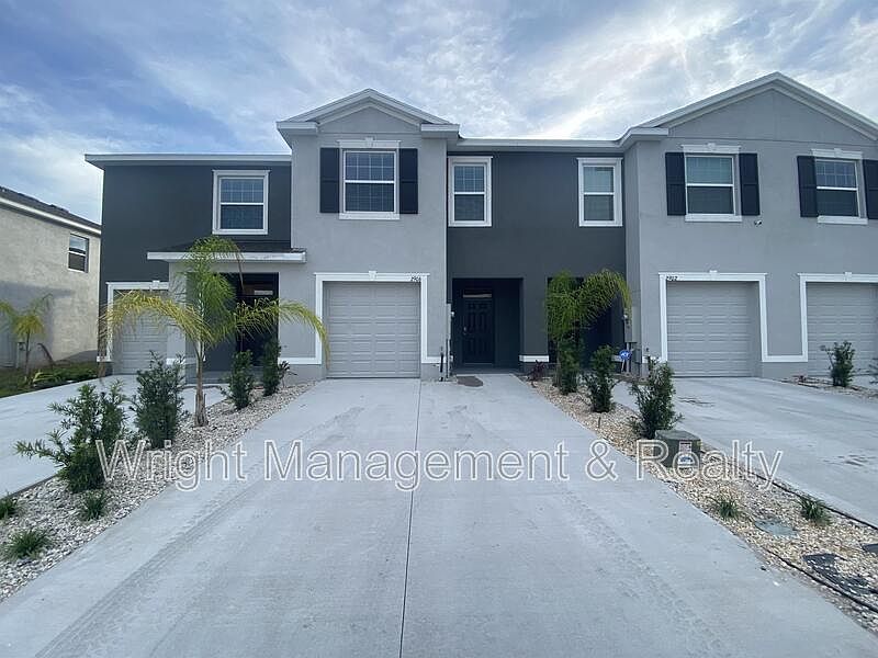 1st image of 2906 Suncoast Plains Dr