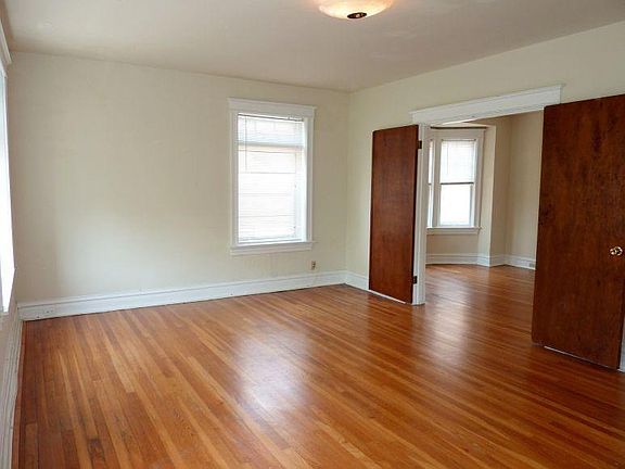 4th image of 820 Leland Ave APT 1N