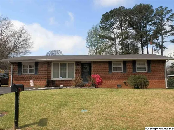 803 Mead Rd NE, Huntsville, AL 35801