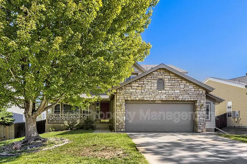 18895 E Saratoga Cir