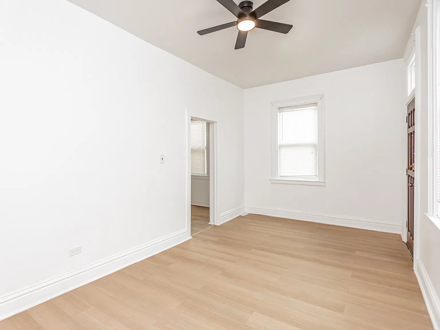 1 bed, 750 sqft, $1,650 — Photo 3