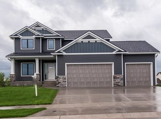 4160 Genevieve Ln NW, Rochester, MN 55901