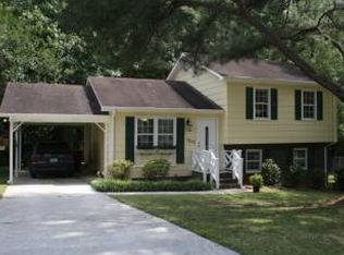 7212 Stuart Dr, Raleigh, NC 27615