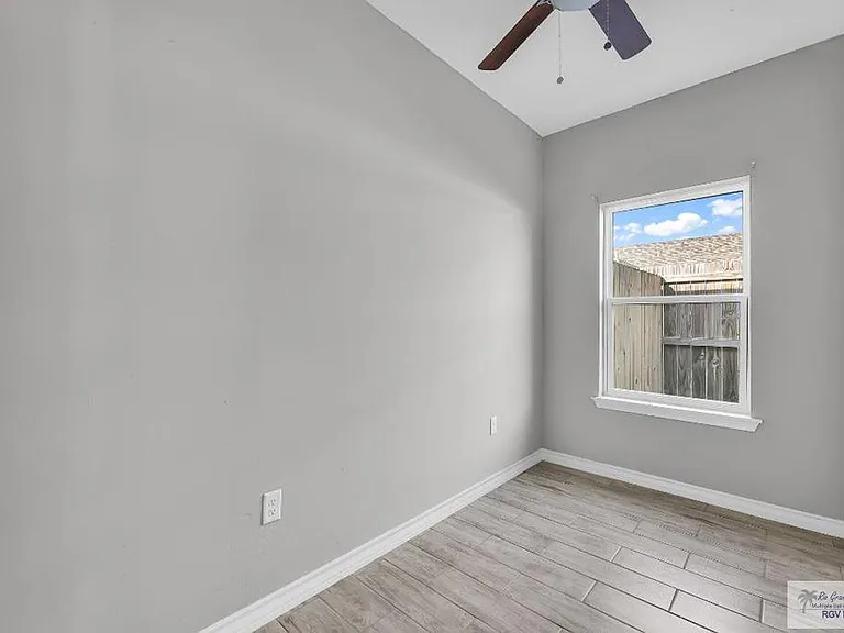 2713 Primrose Ave #A1 — Photo 13
