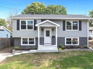 714 Madison Ave, Dixon, IL 61021