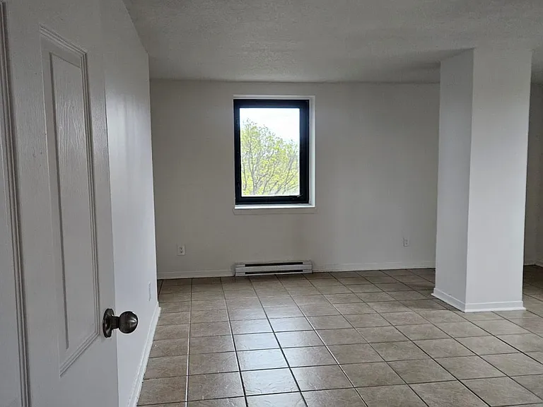 170 Lees Ave — Photo 23