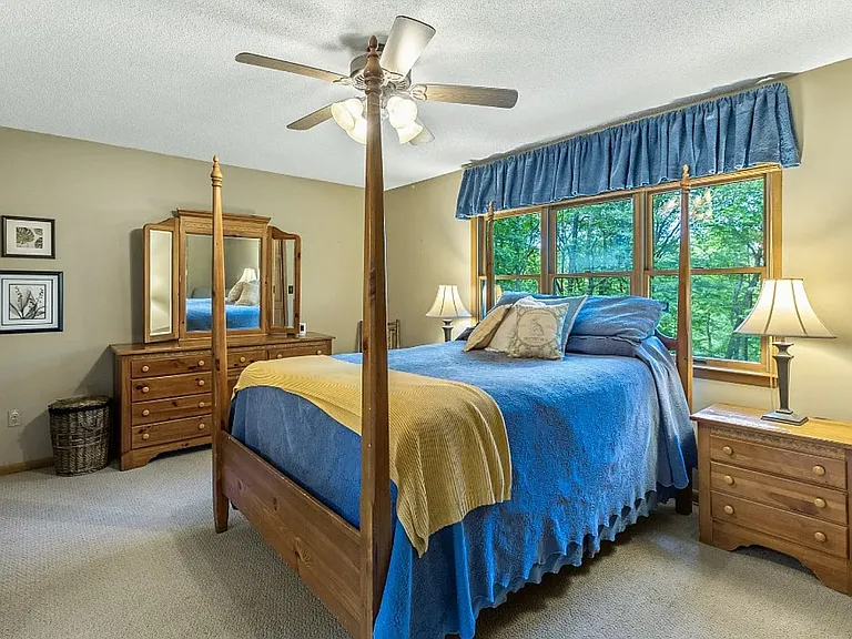412 Dog Mountain Rd — Photo 21