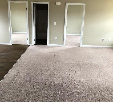 5th image of 806 Quiet Oaks Way