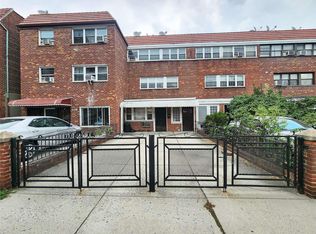 3129 68th St, Woodside, NY 11377