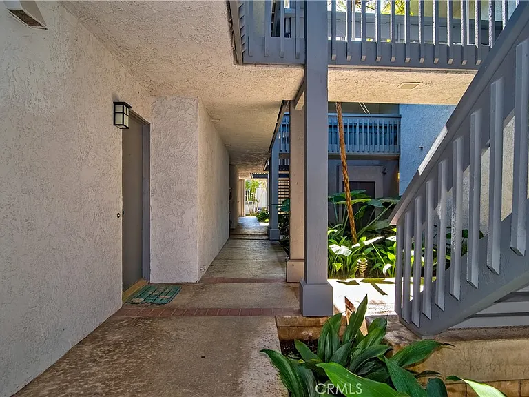 17082 Pacific Coast Hwy #102 — Photo 43
