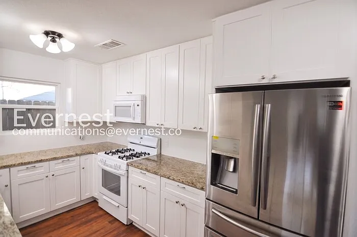 9864 Childress Dr — Photo 5