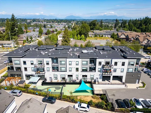 14818 60th Ave #212, Surrey, BC V3S 0B5