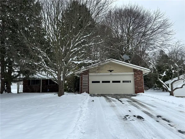 1870 Jackson Rd, Penfield, NY 14526