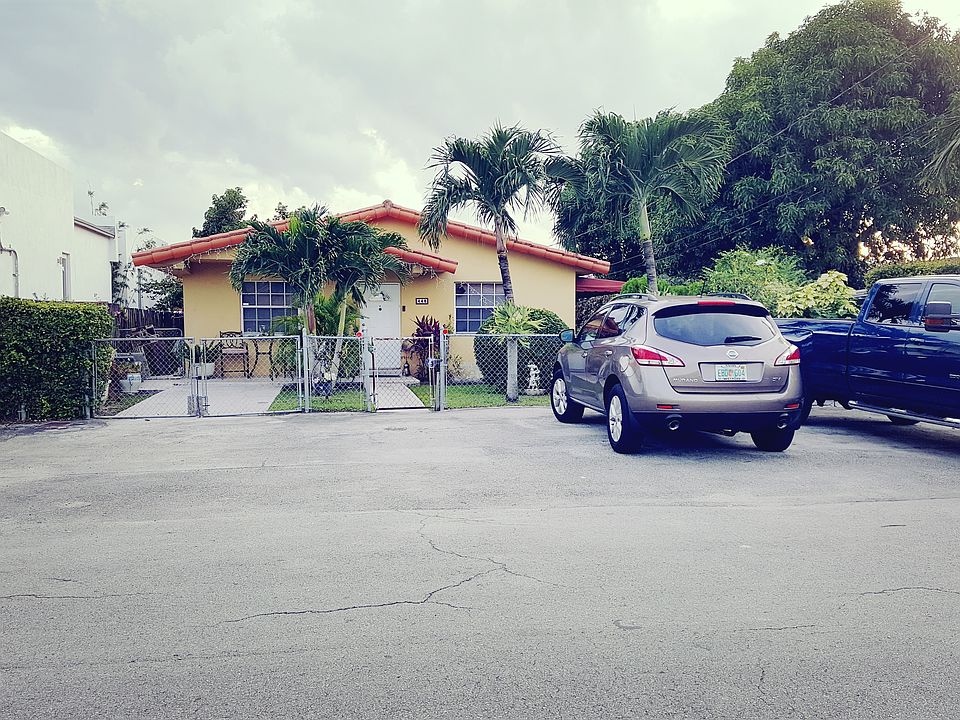 1st image of 448 Northwest Blvd