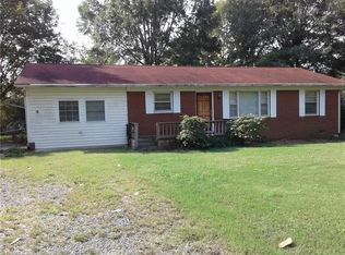 3050 Sharron Dr, Asheboro, NC 27205