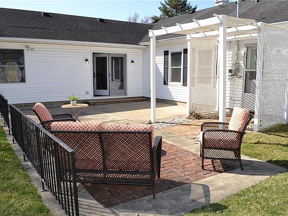 4th image of 2316 Dakota Dr