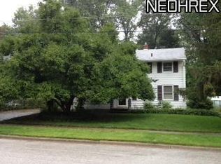 182 Pinehurst Rd, Munroe Falls, OH 44262