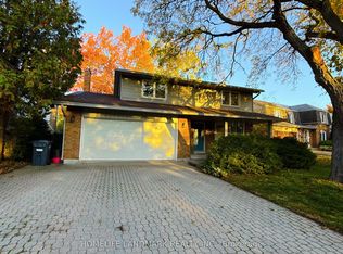 2251 Constance Dr, Oakville, ON L6J 5L8