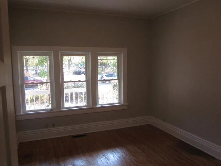 412 W 26th St #1 — Photo 2