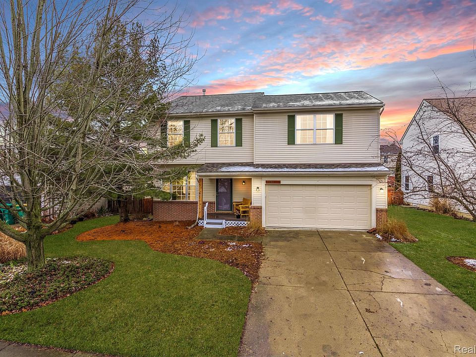 1st image of 7238 Spy Glass Ln