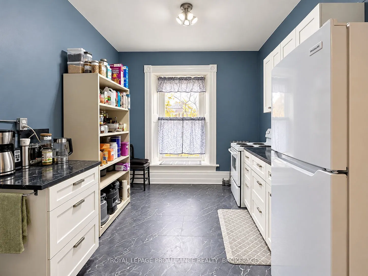 1 bed, $1,600 — Photo 3
