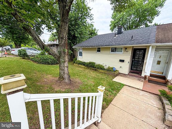 3rd image of 7749 Normandy Rd