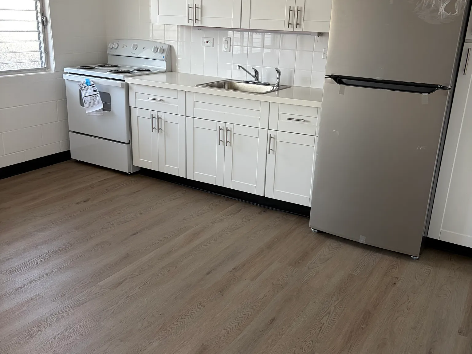 1 bed, 650 sqft, $1,800 — Photo 4