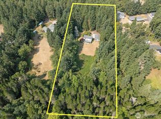 5724 Puget Beach Rd NE, Olympia, WA 98516