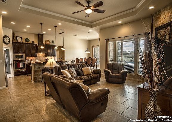 3rd image of 216 Abrego Lake Dr
