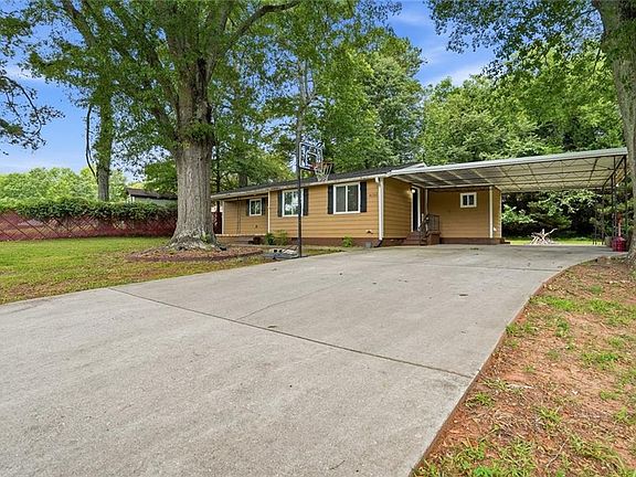 2nd image of 4130 McClure Dr