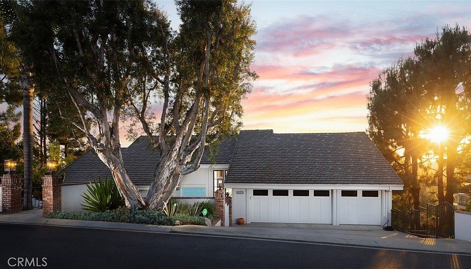 1st image of 10831 Hideaway Dr