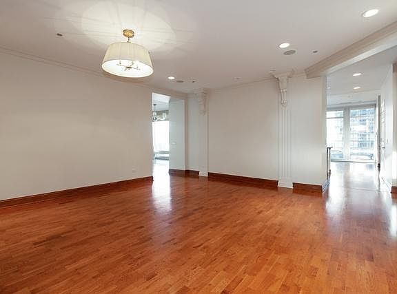 5th image of 333 N Canal St APT 2301