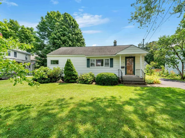 29 Central Street, Essex Junction, VT 05452