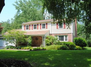 11 Chestnut Dr, Doylestown, PA 18901