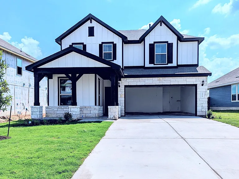 221 Sand Lily Ln — Photo 1