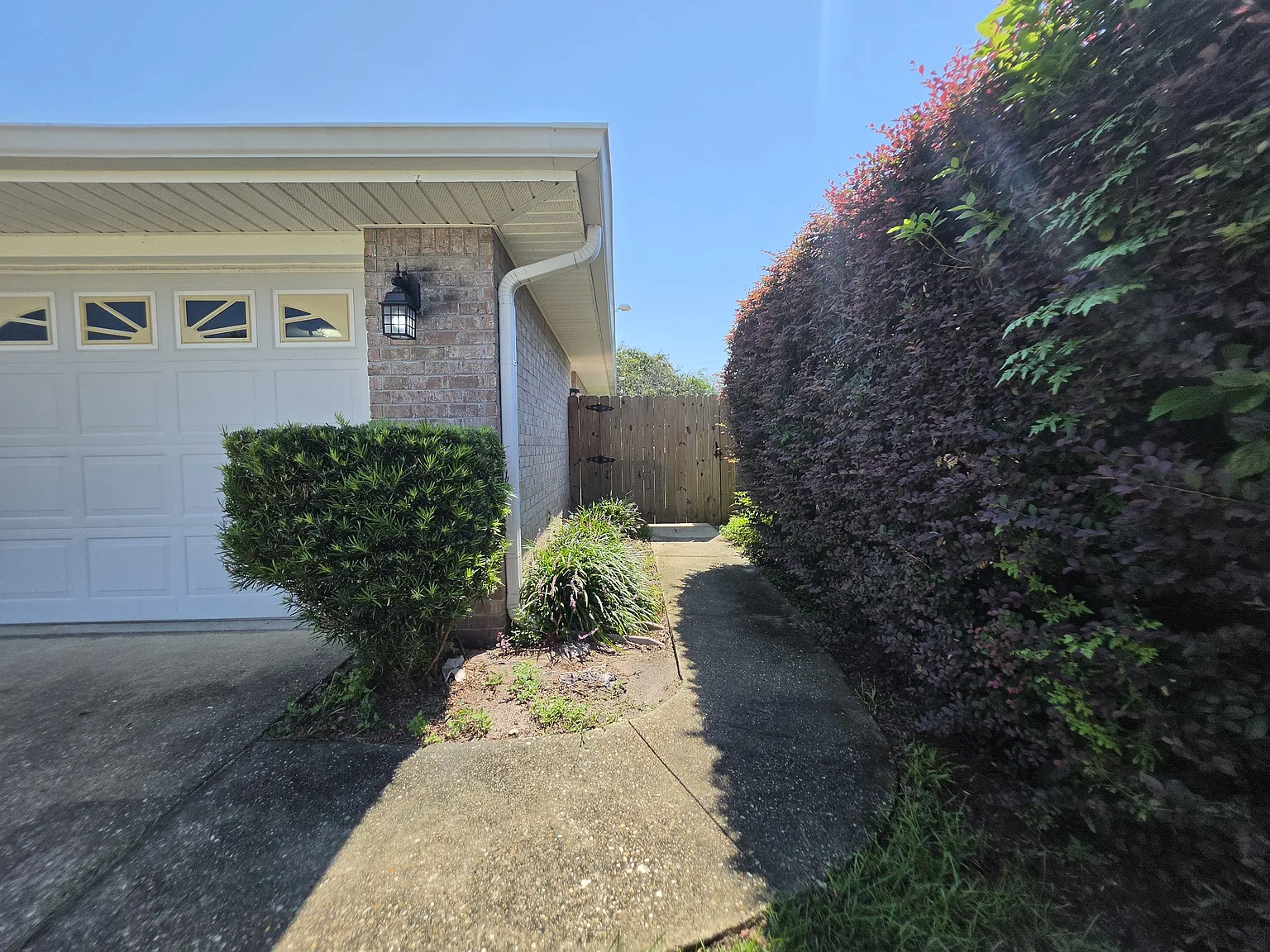2295 Heritage Circle - 1 — Photo 4