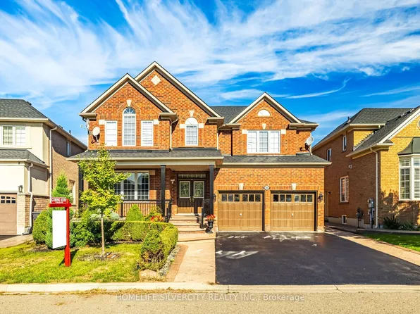 25 Van Hoof Cres, Brampton, ON L6P 1S7