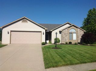 6433 Merlin Dr, Fort Wayne, IN 46818