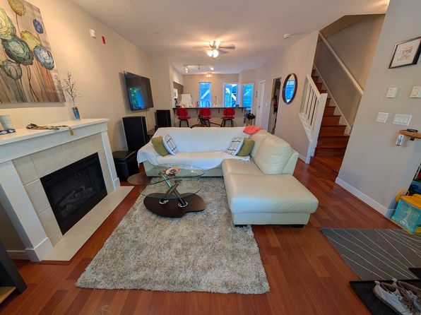 3 bedroom rental in Vancouver — photo 2