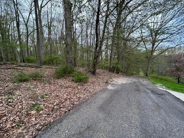 0 W Woodside Dr, Gambier, OH 43022