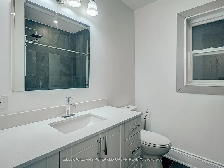 222 Rusholme Rd #UPPER — Photo 30
