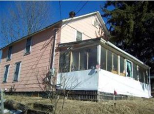 6 Warren Ave, Pittsfield, NH 03263