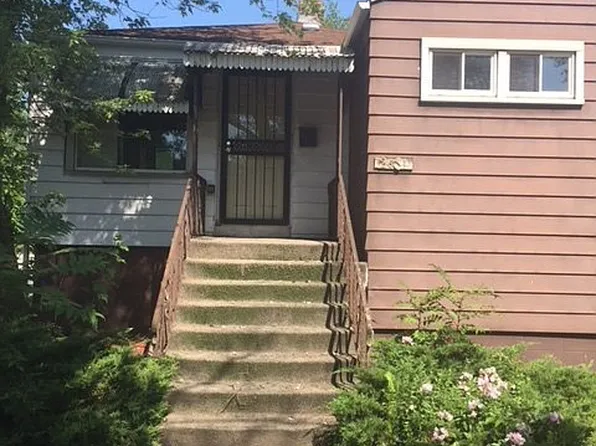 2601 Lincoln St, Gary, IN 46407