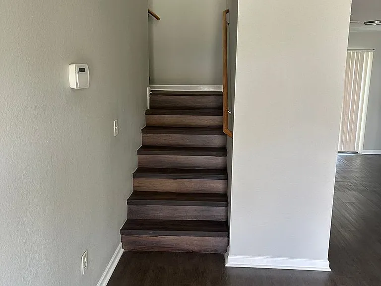 148 Whitestone Dr NE — Photo 9
